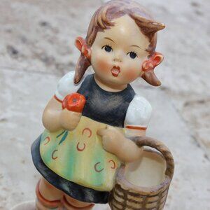 Hummel Figurine 'Sister' by Goebel